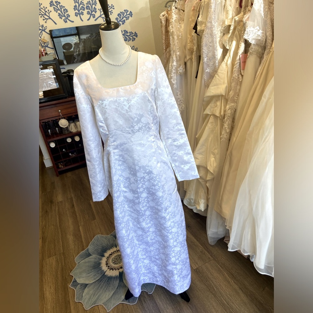 Vintage Wedding Dress